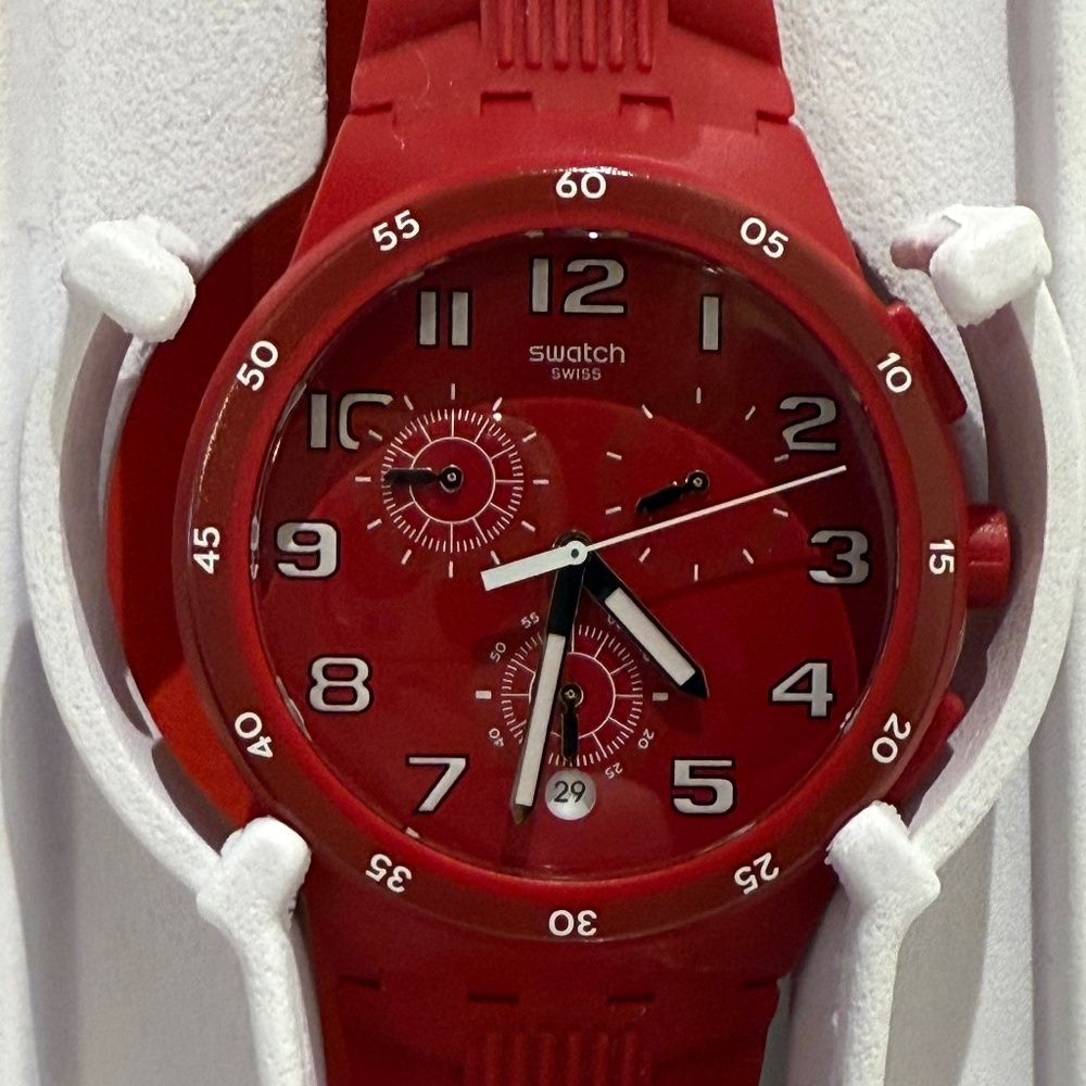 NEW Swiss Swatch Originals Red Step Chrono Silicone Date Watch 42mm